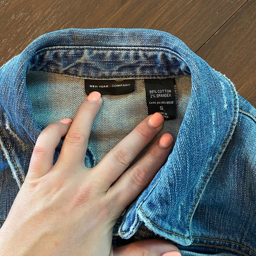 Jean jacket - Picture 4 of 4